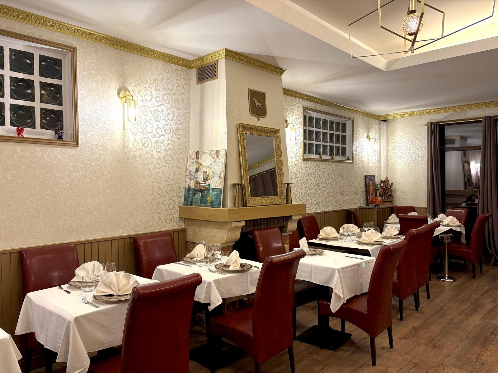 Intérieur et ambiance du Mangalore Lounge